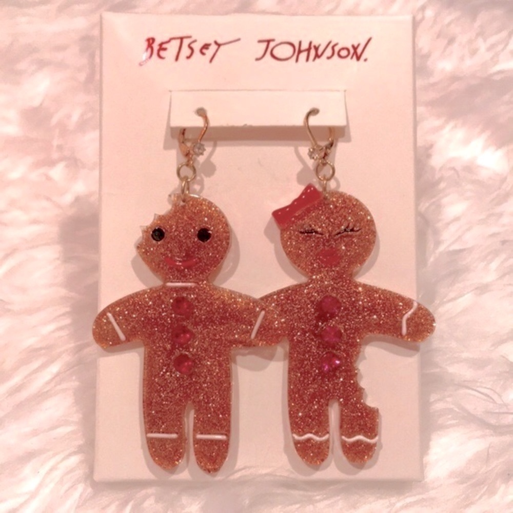 Brand New Betsey Johnson Gingerbread Cookie Dangly Christmas Earrings
